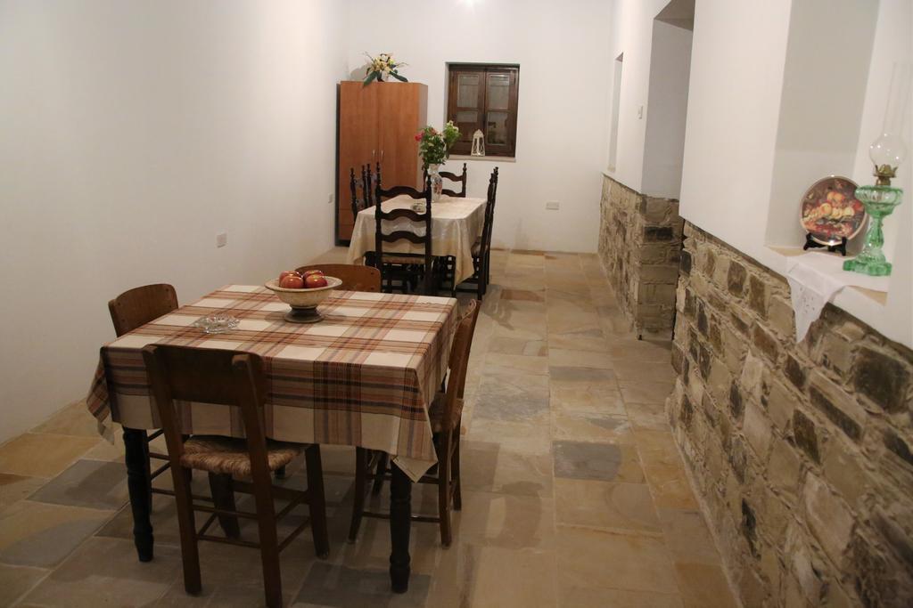 AlaminosCharoullas Traditional Mansion别墅 外观 照片