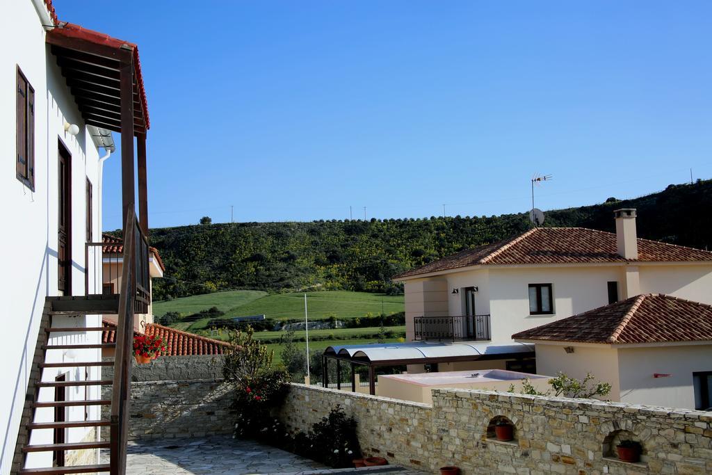 AlaminosCharoullas Traditional Mansion别墅 外观 照片