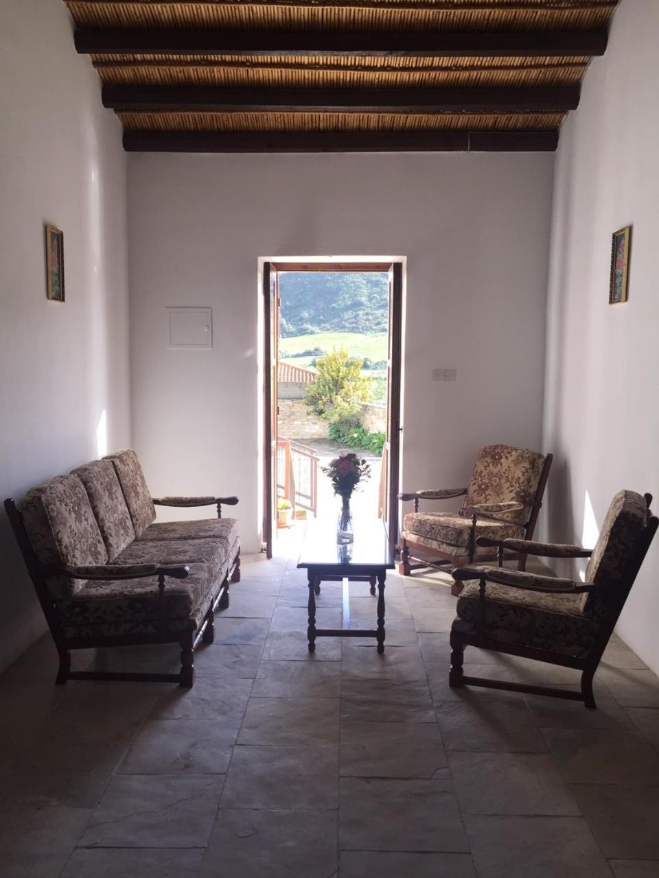 AlaminosCharoullas Traditional Mansion别墅 外观 照片
